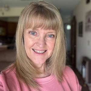 Meet your Posher, Shelly